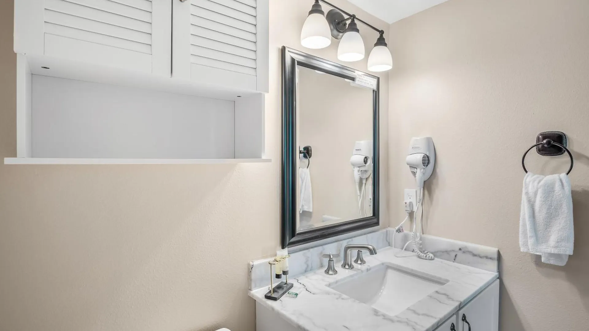 Apartment Pelican Beach Resort Condos Destin